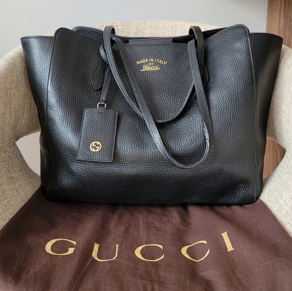 Gucci Leather Swing Tote